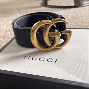 Gucci Belt *dust bag and box included*